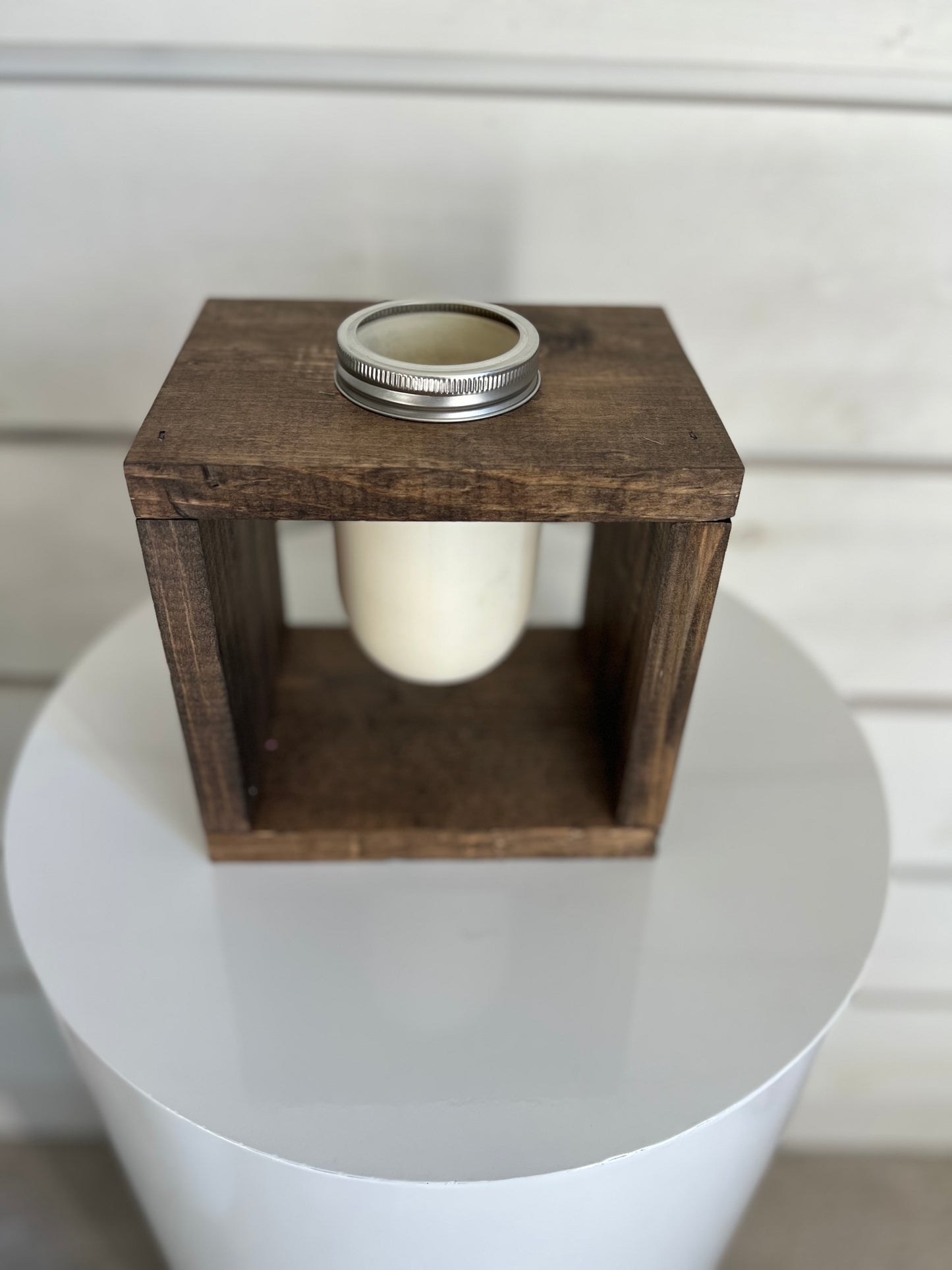 WOODEN MASON JAR HOLDER VASES (20 available)