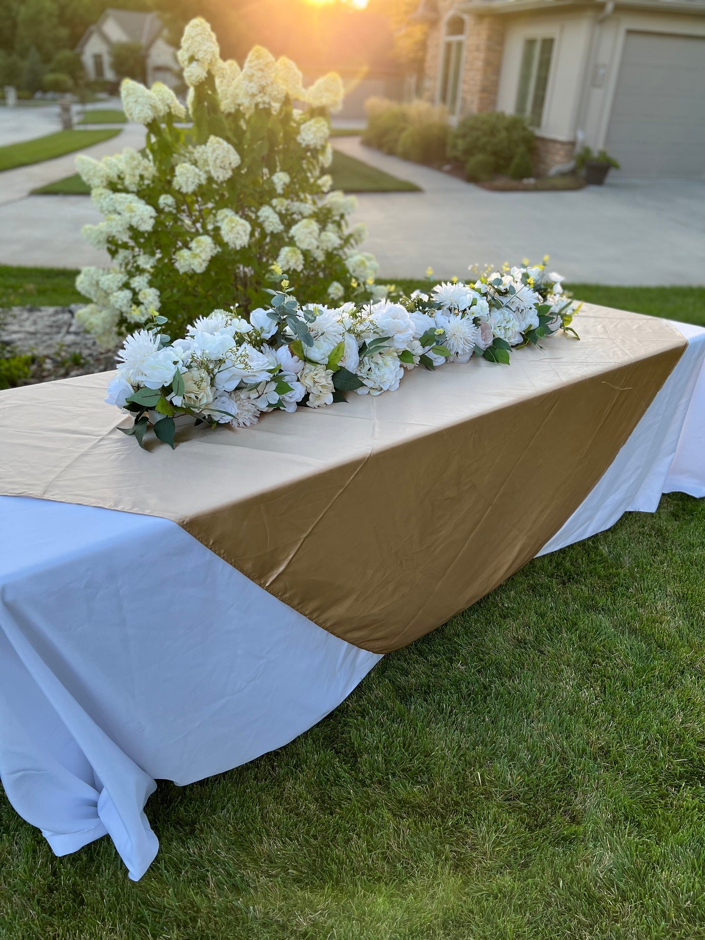 SIGNATURE TABLE RUNNER-5' (15 available)