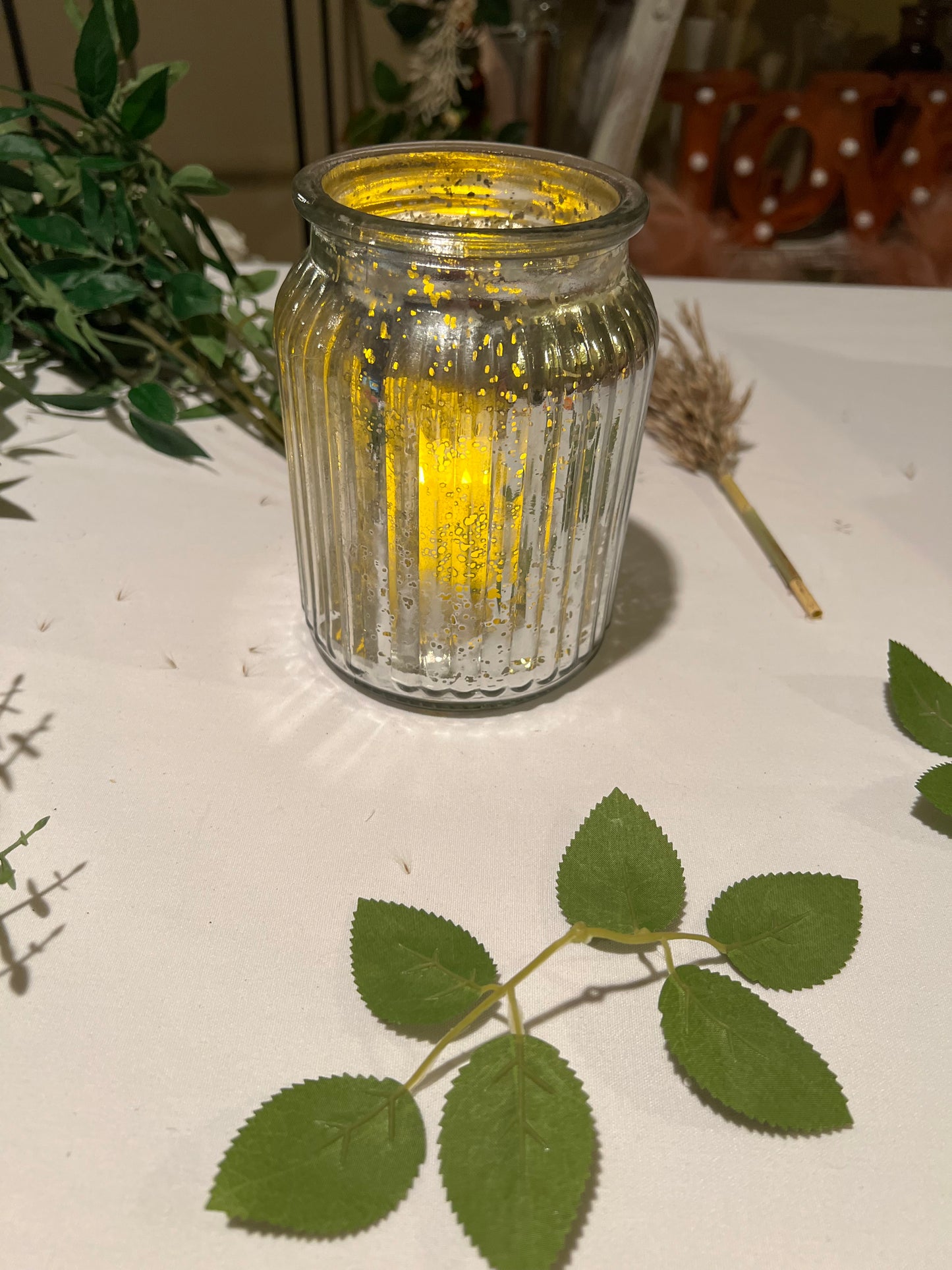 SILVER MERCURY VASES 6" (33 available)