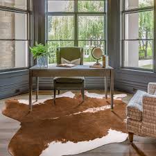 FAUX COW HIDE RUG (4'7"X5'2" Octagonal)