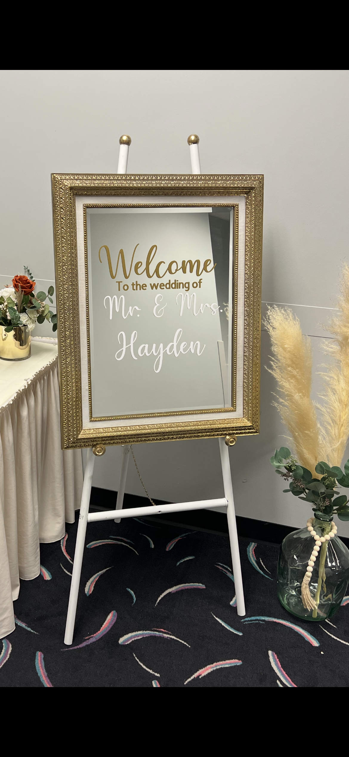 SIGNAGE (FLOOR/TABLE)