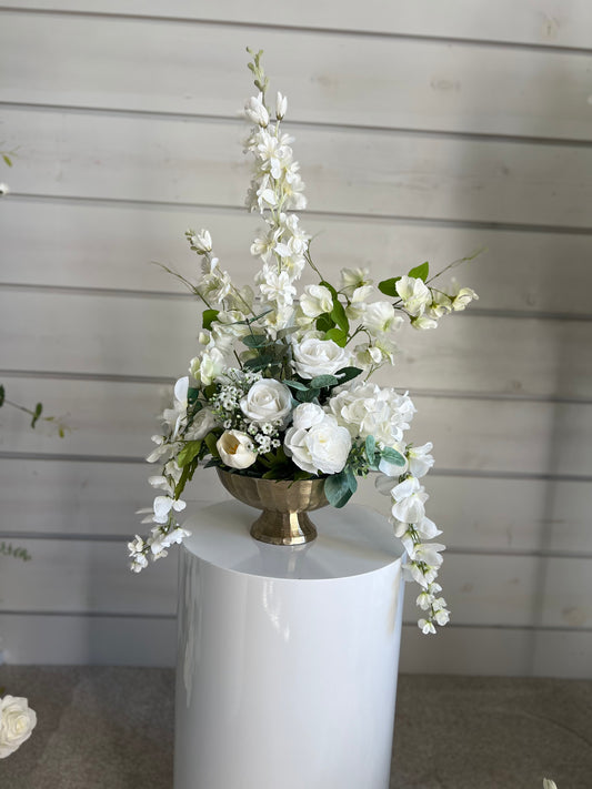 SMALL WHITE ARRANGEMENT (3 available)