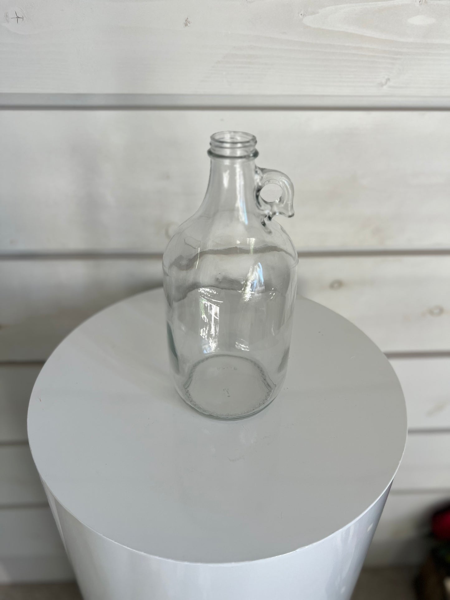 GLASS JUGS