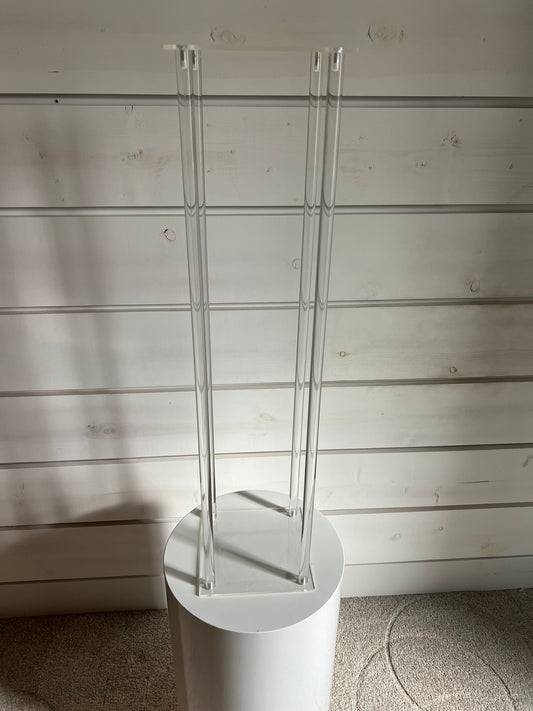 FLORAL STANDS/TALL VASES