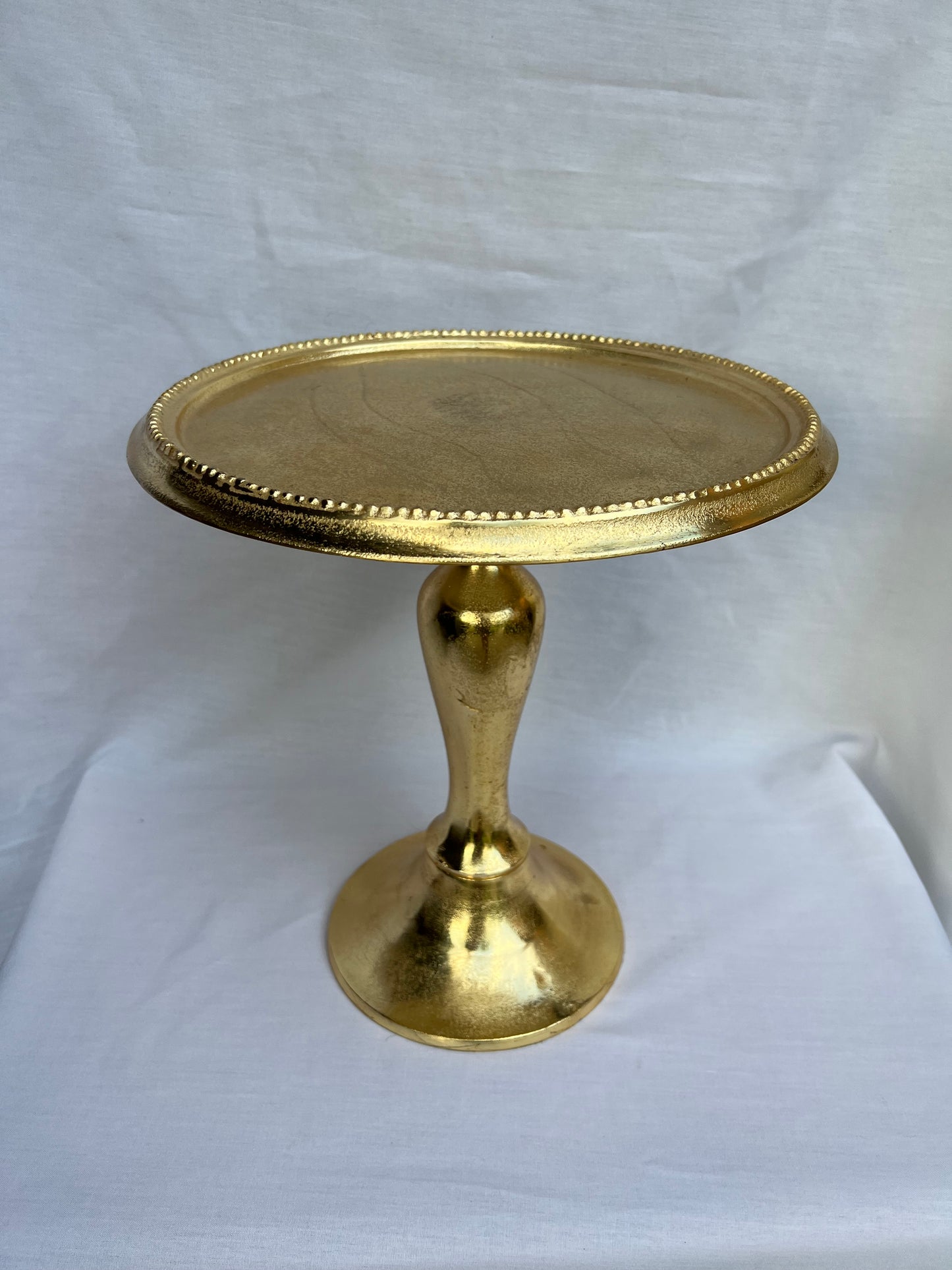 CAKE STANDS