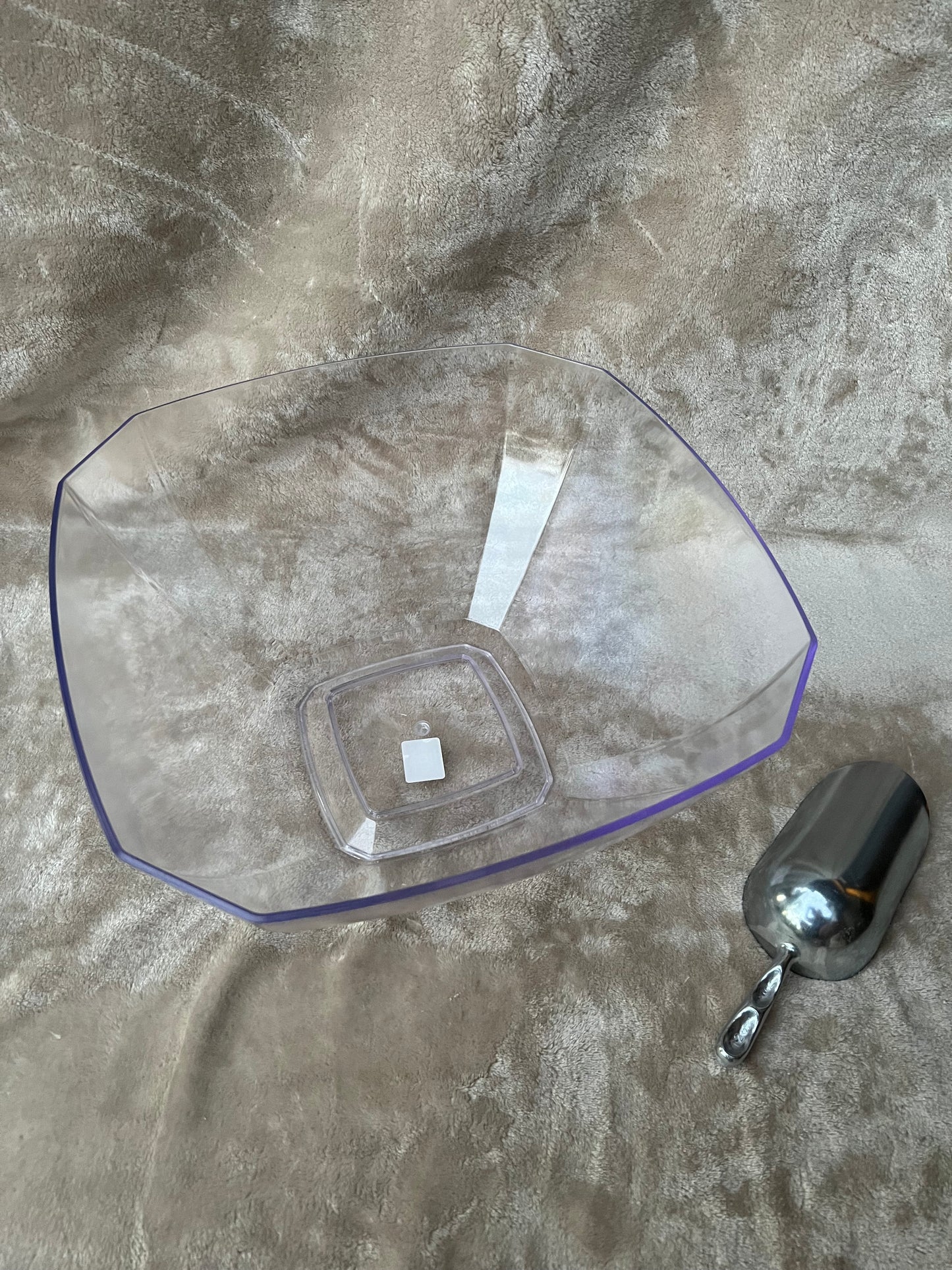 CANDY/SNACK CONTAINERS